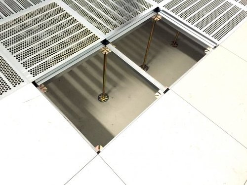 Doppelboden Beispiel 1